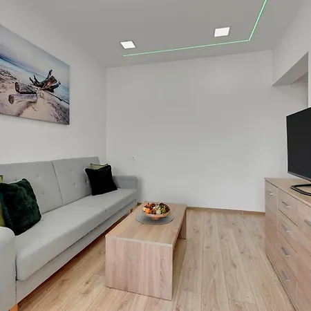 Old Town Korzenna By Downtown Apartment *
